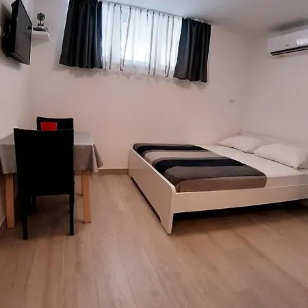 Apartman Luxury Sabadell - Located *