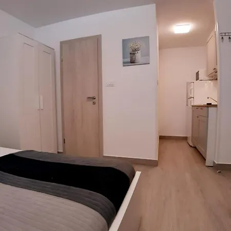 Luxury Sabadell - Located * Split